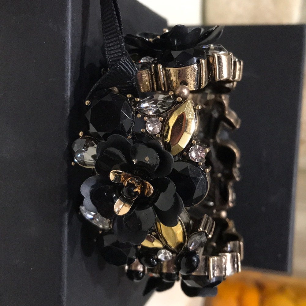 Tula live love sparkle black and gold bracelet